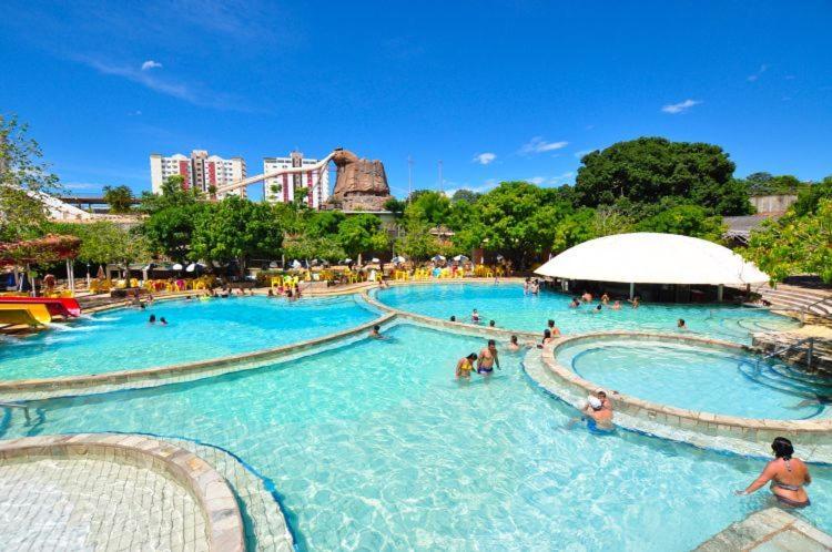 Piazza Acqua Park Apartment Caldas Novas Ngoại thất bức ảnh