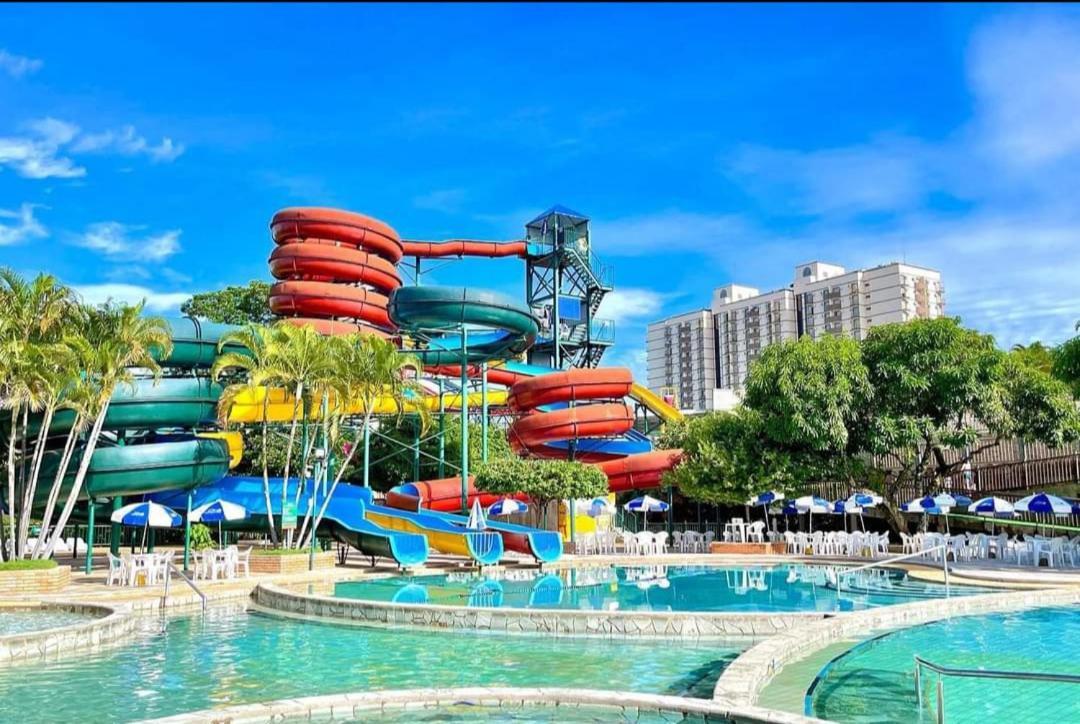 Piazza Acqua Park Apartment Caldas Novas Ngoại thất bức ảnh